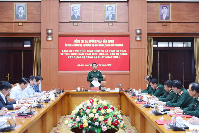 Đại tướng Phan Văn Giang làm việc với tỉnh Thái Nguyên và Hà Tĩnh ảnh 2
