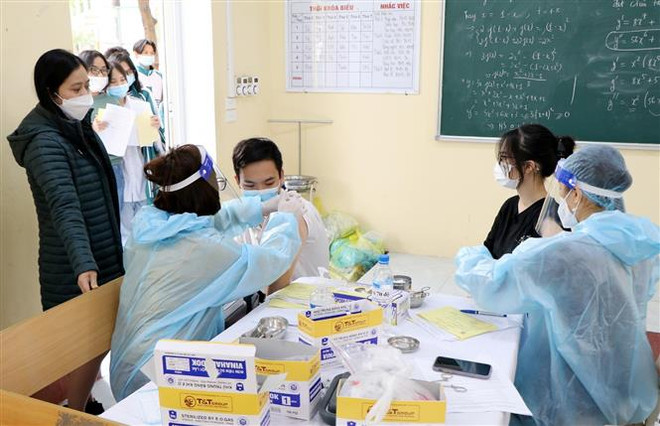 Phú Thọ: Nhiều bệnh nhân mắc COVID-19 được điều trị tại nhà ảnh 1