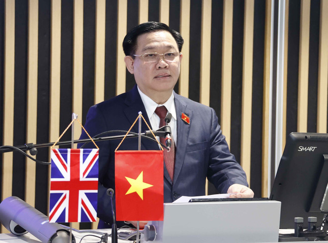 Chủ tịch Quốc hội dự Diễn đàn hợp tác giáo dục Việt Nam-Anh ảnh 1