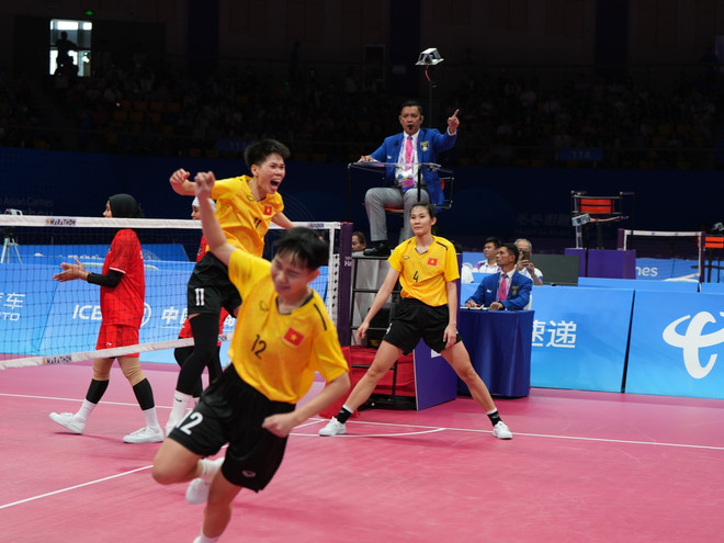 Đội tuyển Nữ Cầu mây tự hào với tấm huy chương Vàng tại ASIAD 19 ảnh 2