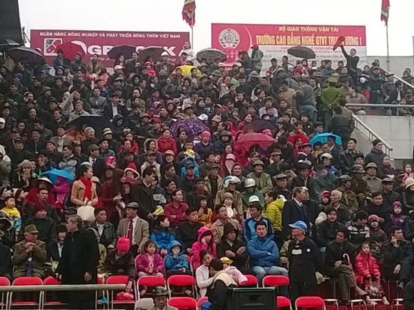 Sôi động lễ hội chọi trâu đầu tiên giữa lòng thủ đô Hà Nội ảnh 2