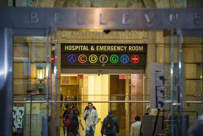 Bệnh viên Bellevue, nơi được chọn làm trung tâm điều trị bệnh nhân Ebola ở New York. (Nguồn: msm.com) New York hoang mang vì bác sĩ nhiễm Ebola đã đi tàu điện ngầm ảnh 2