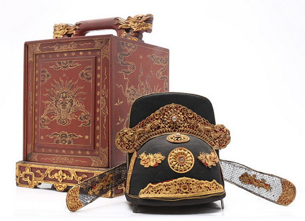 Hai cổ vật triều Nguyễn lưu lạc ở nước ngoài được hiến tặng Cố đô Huế ảnh 1