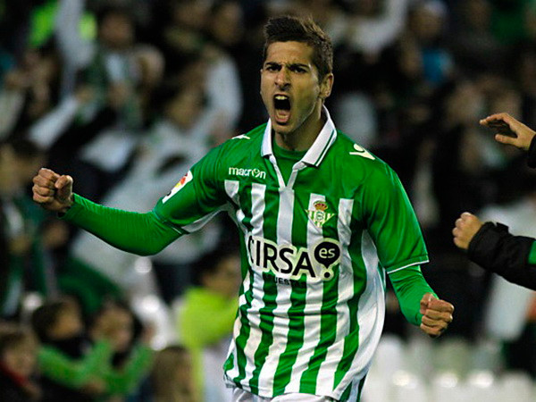 Tin 27/11: M.U bất bại trước Leverkusen, Arsenal tuyển quân ảnh 2