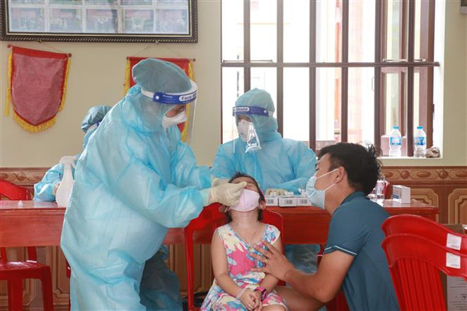 Nam Định ghi nhận 3 ca dương tính liên quan đến Bệnh viện Việt Đức ảnh 1