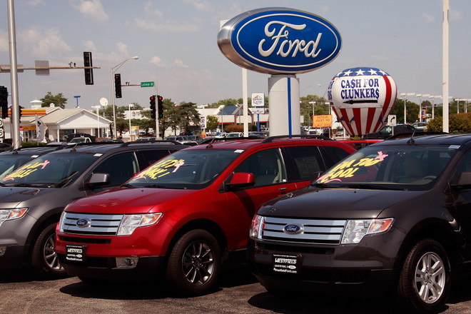 Thâm hụt buôn bán của Mỹ xuống mức thấp nhất trong 7 tháng ảnh 1