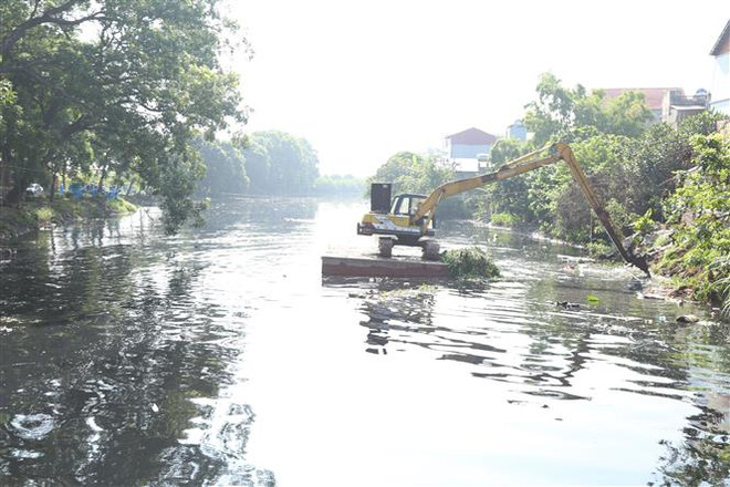 Cần sự phối hợp đồng bộ để tái sinh 'dòng sông chết' Cầu Bây ảnh 1