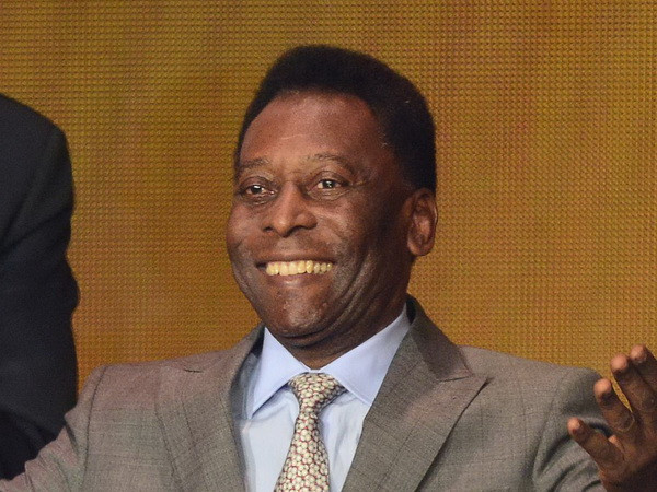 Vua bóng đá Pele ủng hộ Zico làm Chủ tịch FIFA thay Blatter ảnh 1