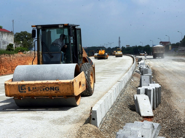 Cao tốc Hà Nội-Hải Phòng: Nhà thầu chậm tiến độ sẽ bị "cấm cửa" ảnh 1