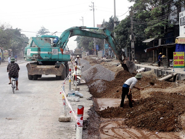 Bộ GTVT cảnh cáo hàng loạt nhà thầu vi phạm an toàn giao thông ảnh 1