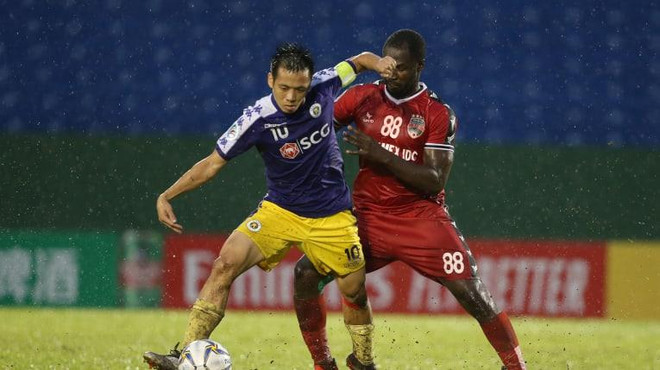 Văn Quyết lập công, Hà Nội FC giành ưu thế trước Becamex Bình Dương ảnh 1