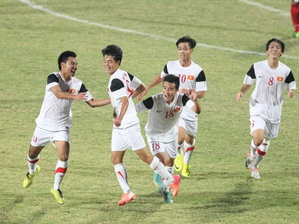 Thay đổi giờ thi đấu giải bóng đá U19 quốc tế 2014 ảnh 1