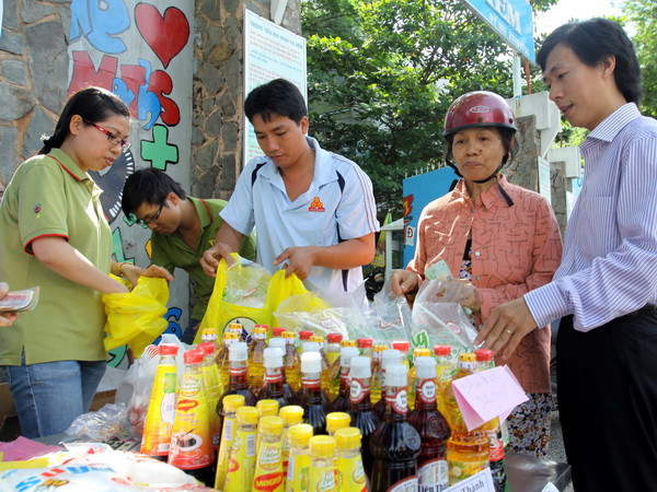 Hơn 6.200 điểm bán hàng tham gia Tháng khuyến mại tại TP.HCM ảnh 1