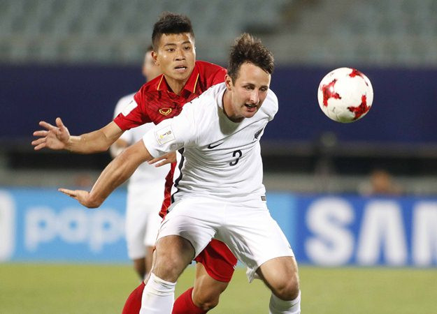 U20 World Cup: HLV Hoàng Anh Tuấn chưa hài lòng với kết quả hòa ảnh 1