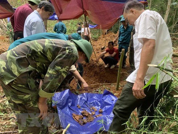 Kon Tum xuất quân thực hiện tìm kiếm, quy tập hài cốt liệt sỹ tại Lào ảnh 1