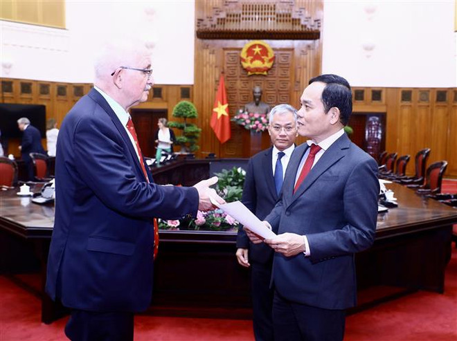 Phó Thủ tướng Trần Lưu Quang tiếp Chủ tịch Tiểu ban Nhân quyền châu Âu ảnh 1