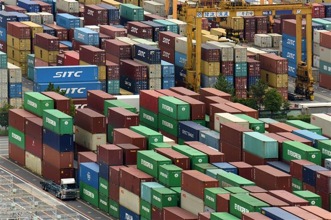 Nhật Bản đang phụ thuộc quá mức vào hàng hóa nhập khẩu từ Trung Quốc ảnh 1