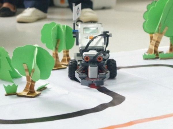 Khởi động dự án “Chơi vui robot - Học tốt Pascal” dành cho học sinh ảnh 1