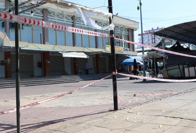 Phú Yên thực hiện giãn cách xã hội theo Chỉ thị 16 tại xã An Phú ảnh 1