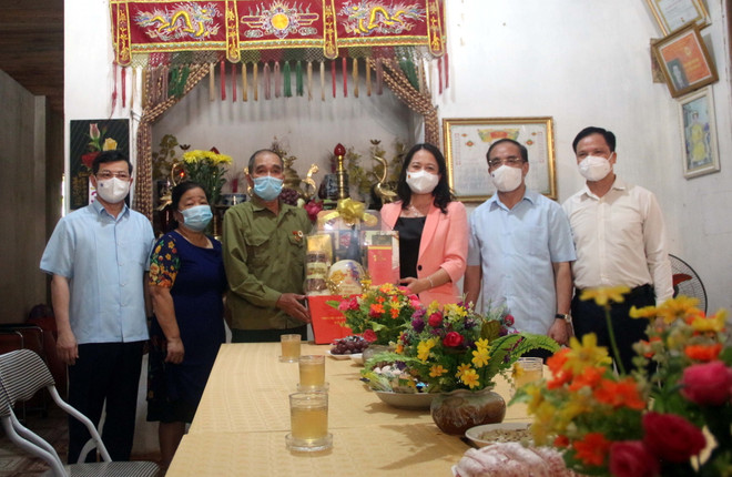 Phó Chủ tịch nước Võ Thị Ánh Xuân thăm và làm việc tại Tuyên Quang ảnh 2