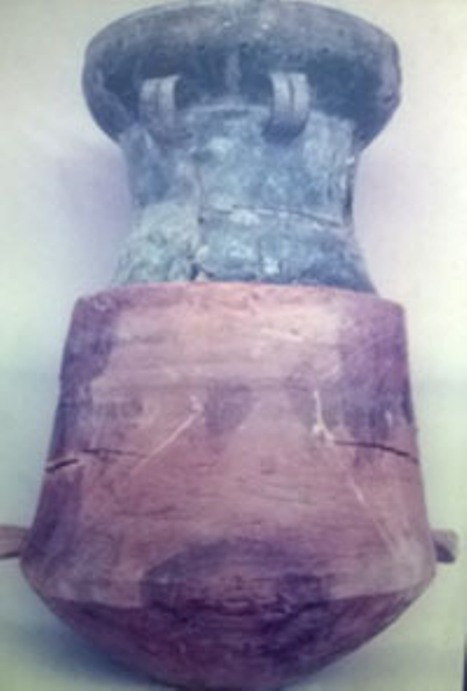 Việt Nam phát hiện kiểu mộ táng chum gỗ trống đồng cách đây 2.000 năm ảnh 2