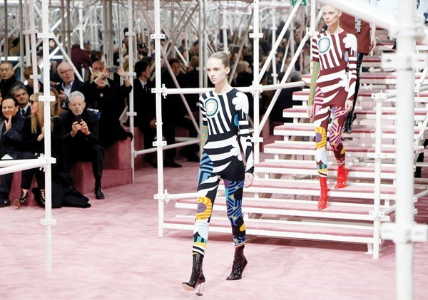 Sức hấp dẫn của xứ Phù Tang với thương hiệu thời trang đẳng cấp ảnh 1