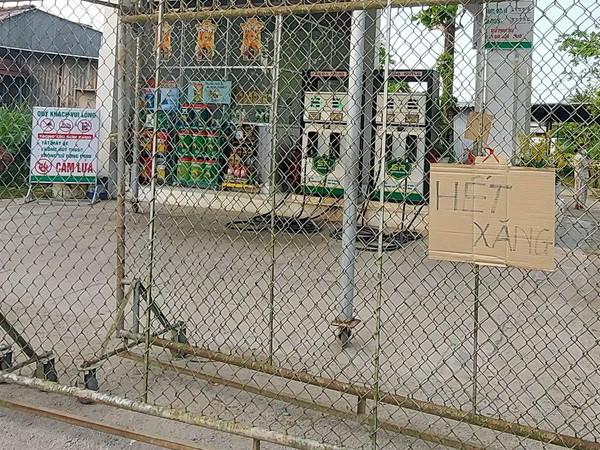 Bình Phước: Nhiều cửa hàng xăng dầu đóng cửa do không còn xăng, dầu ảnh 1