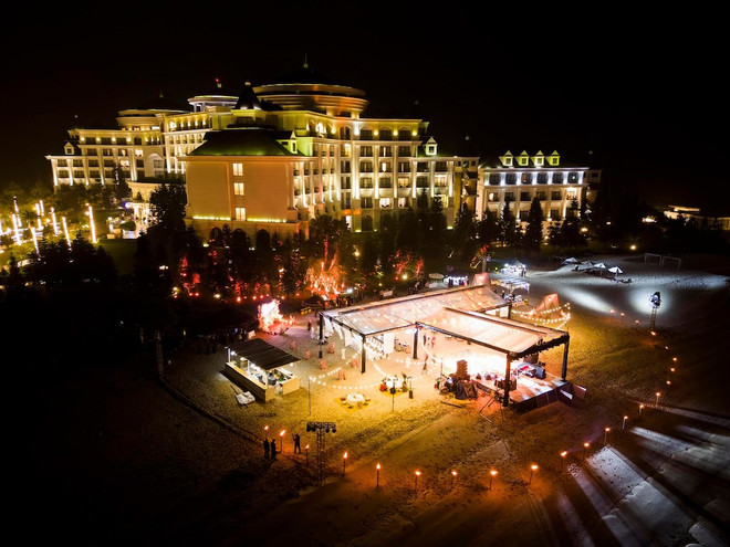 “Bộ sưu tập” những địa điểm cưới trong mơ của các cặp đôi ảnh 4