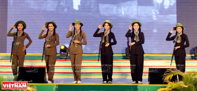 Gìn giữ nét đẹp văn hóa trong trang phục Áo Bà ba của người dân Nam Bộ ảnh 1