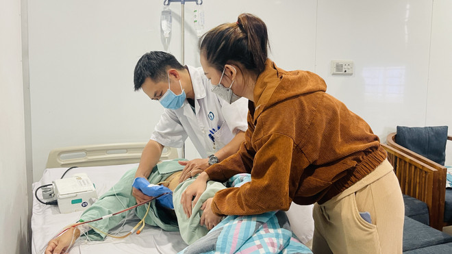 Đồng Nai: Lấy thành công khối san hô “khổng lồ” trong thận bệnh nhân ảnh 2