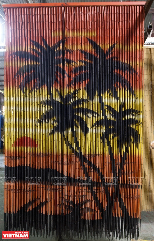 Mành trúc Tân Thông Hội - sản phẩm thủ công vẽ tay độc đáo ảnh 12