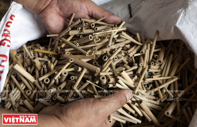 Mành trúc Tân Thông Hội - sản phẩm thủ công vẽ tay độc đáo ảnh 1