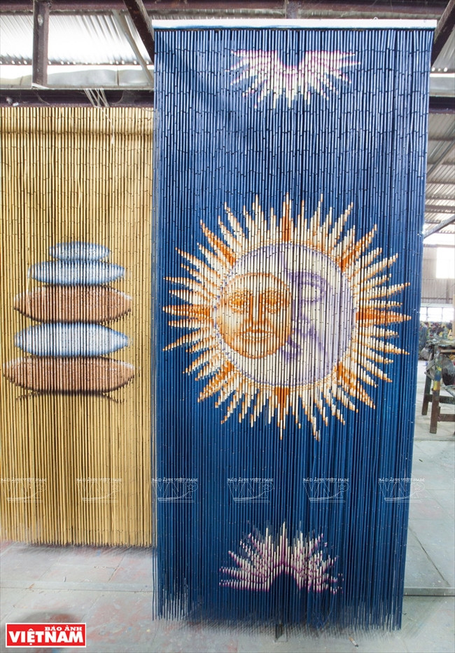 Mành trúc Tân Thông Hội - sản phẩm thủ công vẽ tay độc đáo ảnh 14