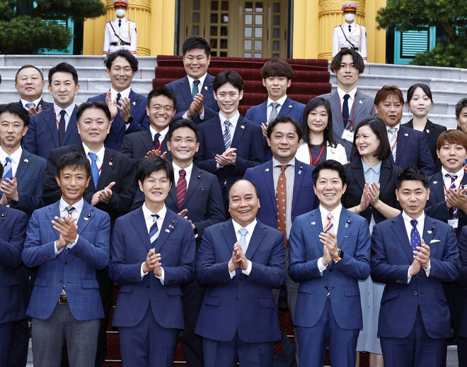 Chủ tịch nước tiếp đoàn nghị sỹ thanh niên Đảng Dân chủ Tự do Nhật Bản ảnh 2