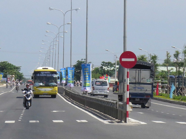 Bộ Giao thông Vận tải sẽ thông xe 16 công trình trong tháng Sáu ảnh 1