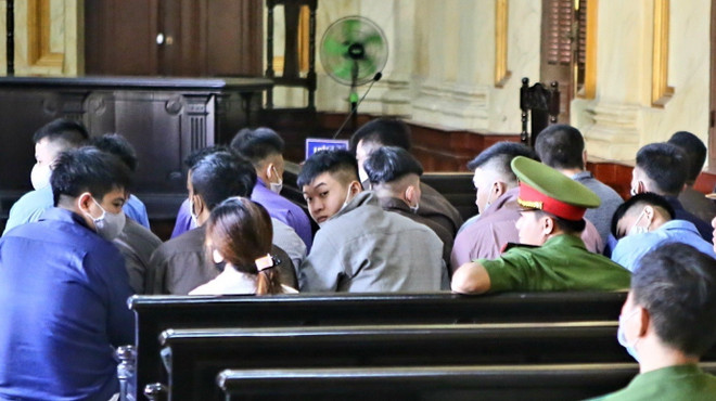 Xét xử sơ thẩm vụ án Tuấn 'Khỉ' dùng súng AK bắn chết 5 người ảnh 2