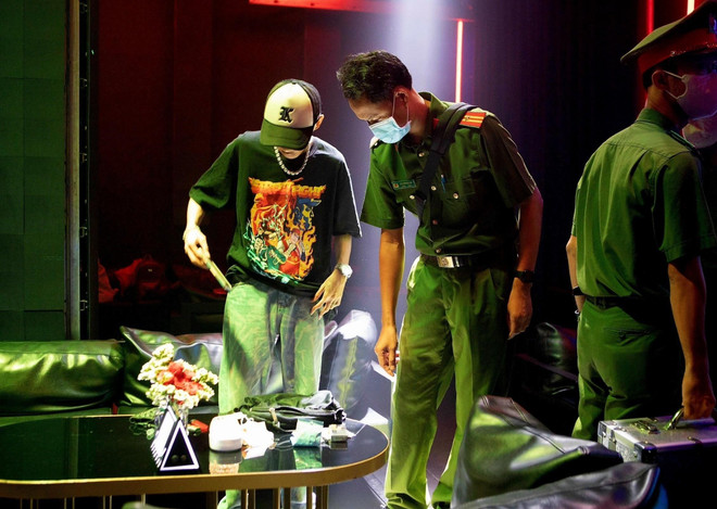 Thành phố Hồ Chí Minh: Kiểm tra 'phố Tây,' phát hiện nhiều vi phạm ảnh 2