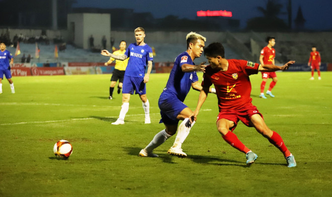 Hồng Lĩnh Hà Tĩnh chia điểm với SHB Đà Nẵng trên sân nhà ảnh 1