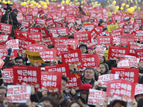 Nhóm phản đối Tổng thống trong đảng Saenuri đề nghị sửa kiến nghị ảnh 1