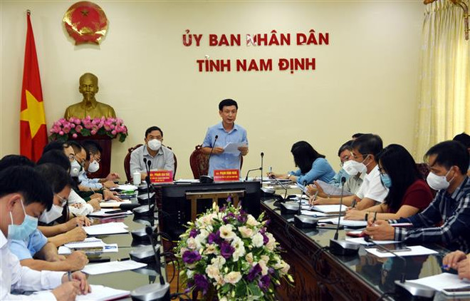 Nam Định: Xuất hiện nhiều ổ dịch phức tạp, tạm dừng kinh doanh càphê ảnh 1
