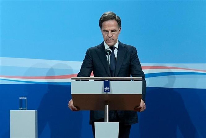 Thủ tướng Hà Lan thảo luận với Nhà vua về chính phủ tạm quyền ảnh 1