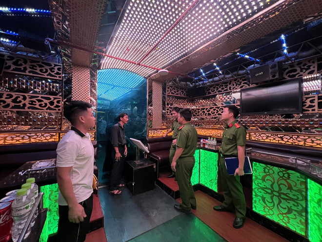 Hà Nội tạm đình chỉ gần 1.000 cơ sở không đủ điều kiện cháy nổ ảnh 1