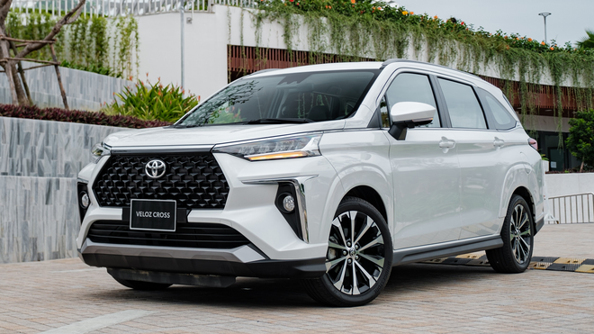 Những mẫu ôtô đa dụng 7 chỗ đáng mua trong tầm giá dưới 700 triệu đồng ảnh 5