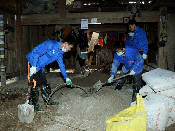 Thảo luận những nội dung quan trọng về công tác thanh niên ảnh 1