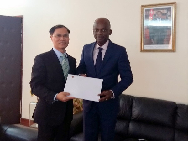 Togo mong muốn thúc đẩy quan hệ thương mại với Việt Nam ảnh 1