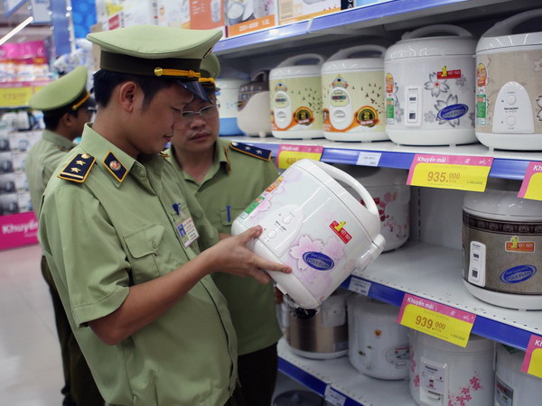 Sản xuất, kinh doanh, tiêu thụ hàng giả, nhái đều vi phạm quyền SHTT ảnh 1