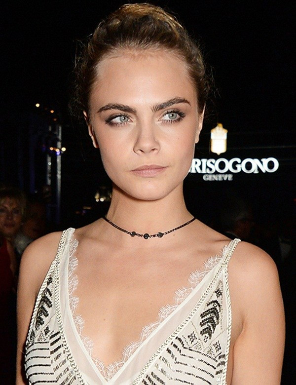 Những kiểu dáng lông mày "hot" nhất trong gần 100 năm qua ảnh 14