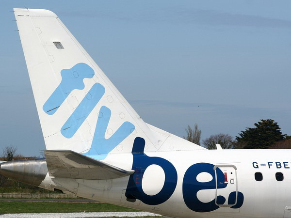 Anh: Hãng hàng không giá rẻ Flybe cắt giảm thêm việc làm ảnh 1