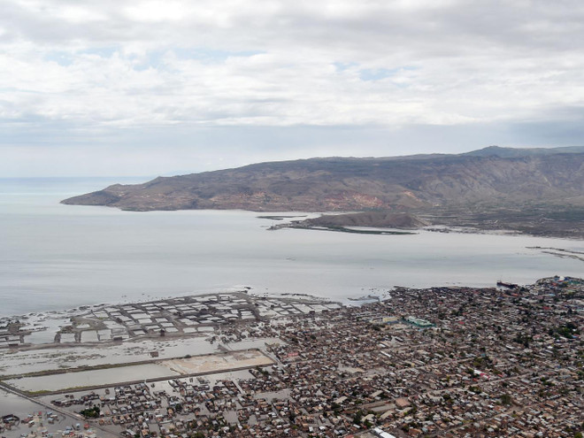 Xe buýt lao vào đám đông tại Haiti, ít nhất 34 người thiệt mạng ảnh 1