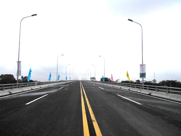 Khánh thành cầu bêtông cốt thép dự ứng lực dài nhất Việt Nam ảnh 1